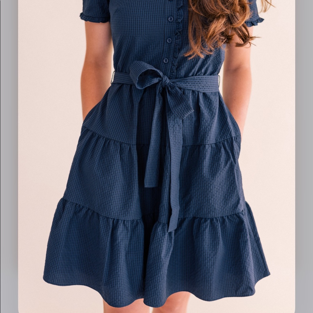 Gal Meets Glam Navy Tiered Midi Dress with Belt - Picture 11 of 11